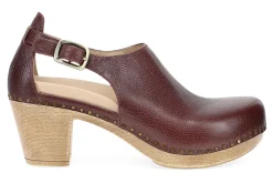 Dansko Sassy