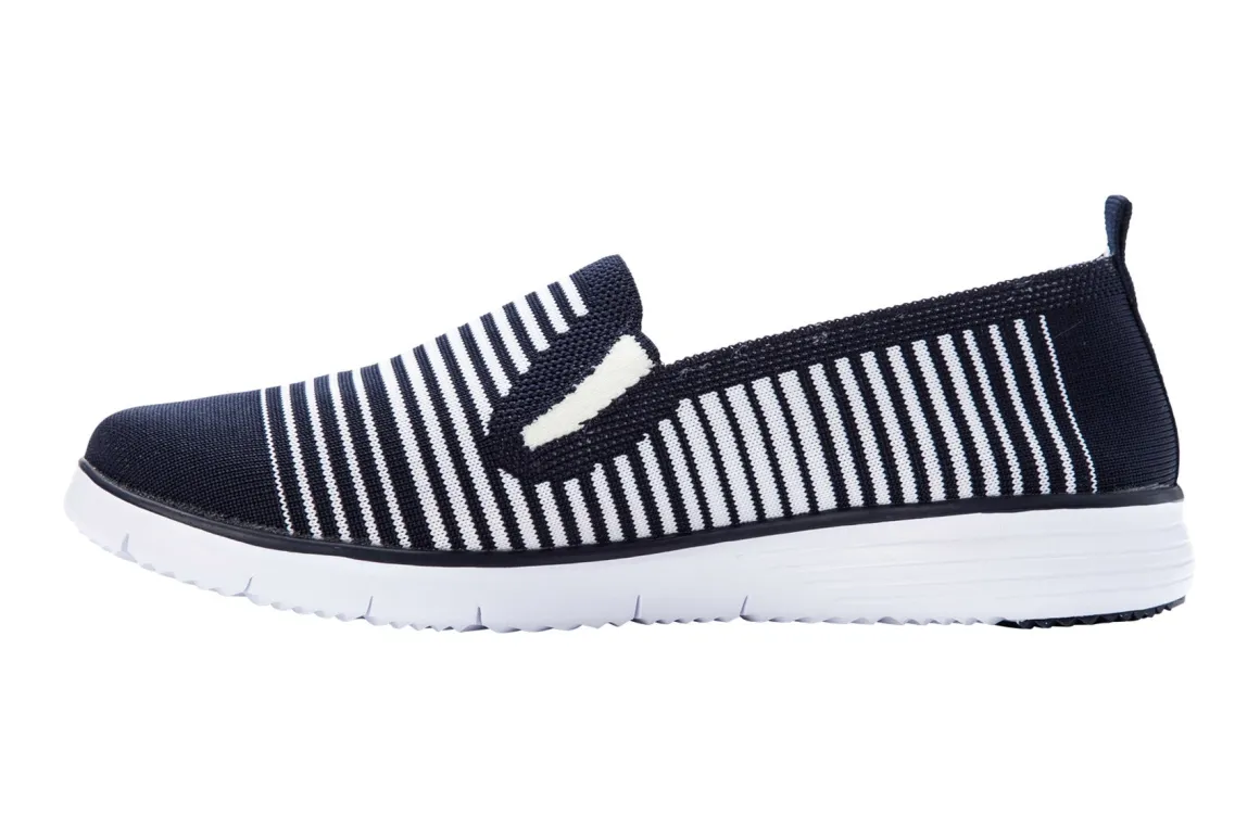 Propet Travel Fit Slip On