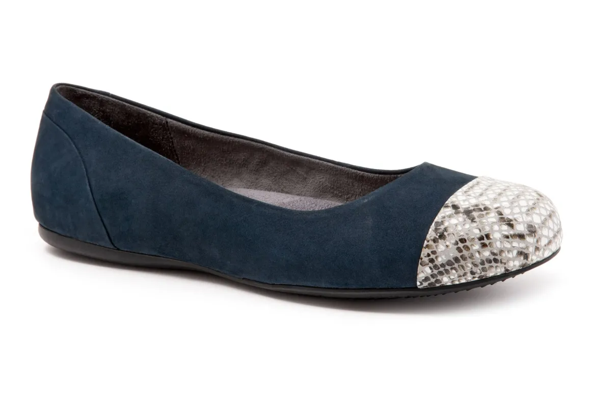 Softwalk Sonoma Cap Toe