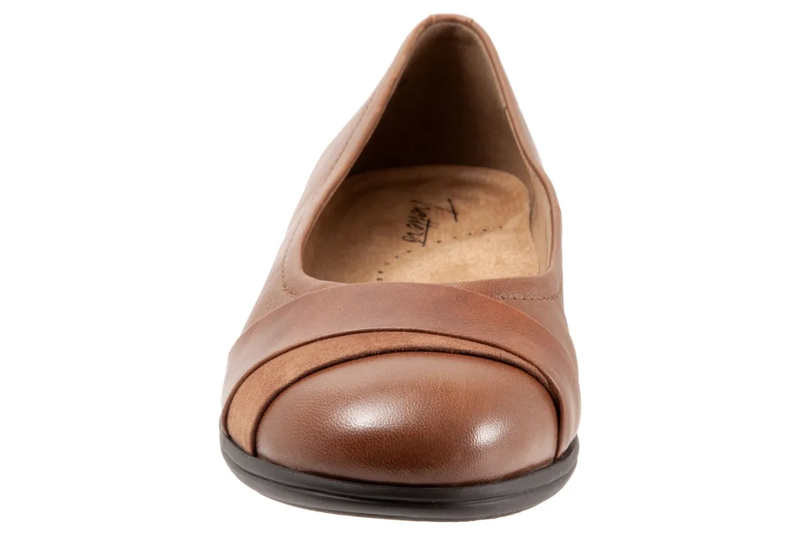Trotters Danni